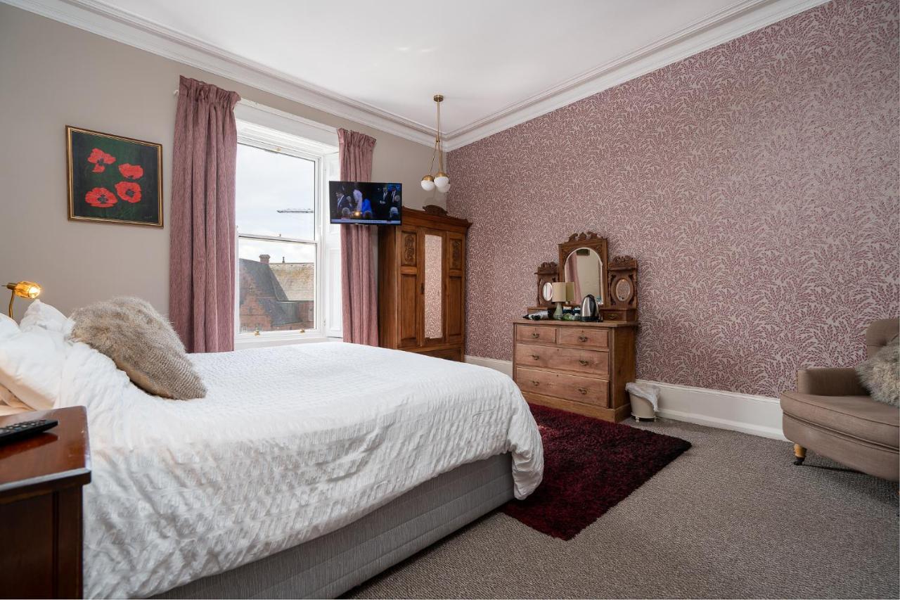 Antrim House Guest Rooms & Suites (Adults Only) Portrush Exterior photo