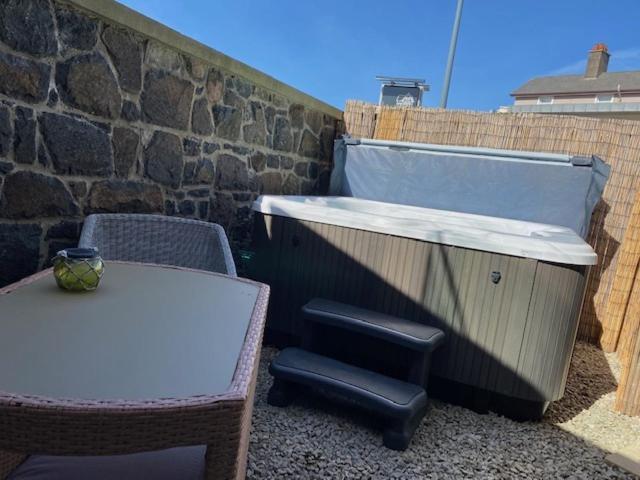 Antrim House Guest Rooms & Suites (Adults Only) Portrush Exterior photo